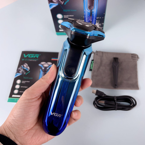 Електробритва VGR V-313 акумуляторна роторна 3 головки USB IPX7
