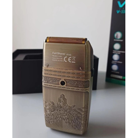 Електробритва-шейвер VGR V-335 акумуляторна сіткова 3 головки USB IPX6