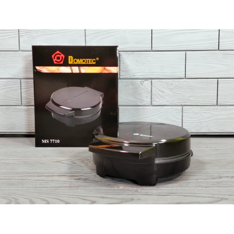 Вафельниця Domotec MS-7710 1000 Вт для тонких вафель і трубочок Чорна